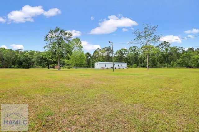 140 Cathy Road NE, Ludowici, GA 31316