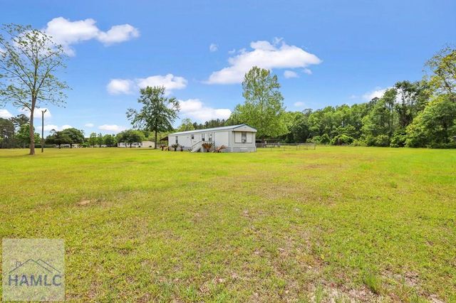140 Cathy Road NE, Ludowici, GA 31316