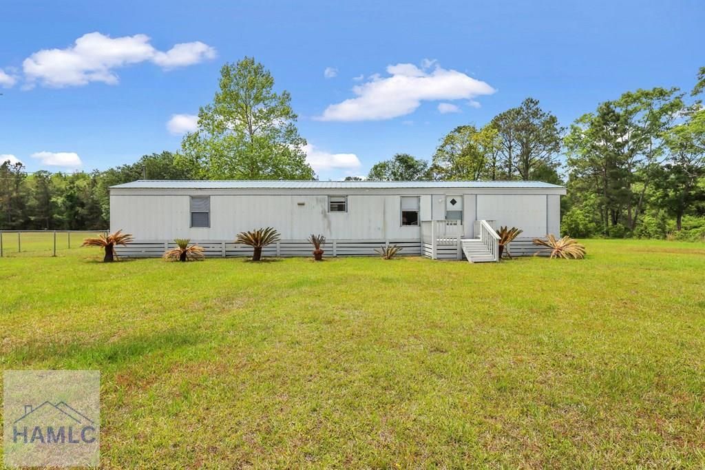 140 Cathy Road NE, Ludowici, GA 31316