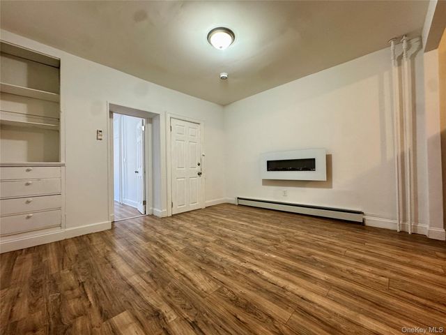 134 N 7th Avenue 1, Mount Vernon, NY 10550