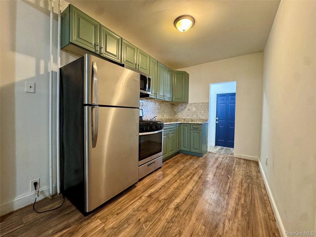 134 N 7th Avenue 1, Mount Vernon, NY 10550