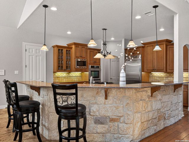 24511 BOGEY RDG, San Antonio, TX 78260