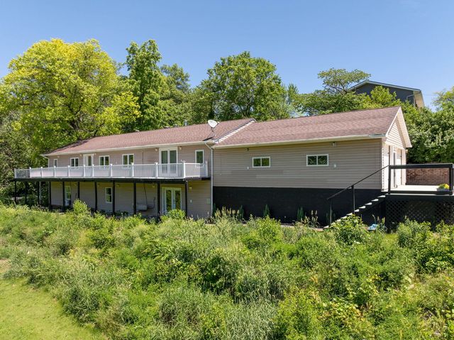 6401 W 95th Avenue Court, Taylor Ridge, IL 61284