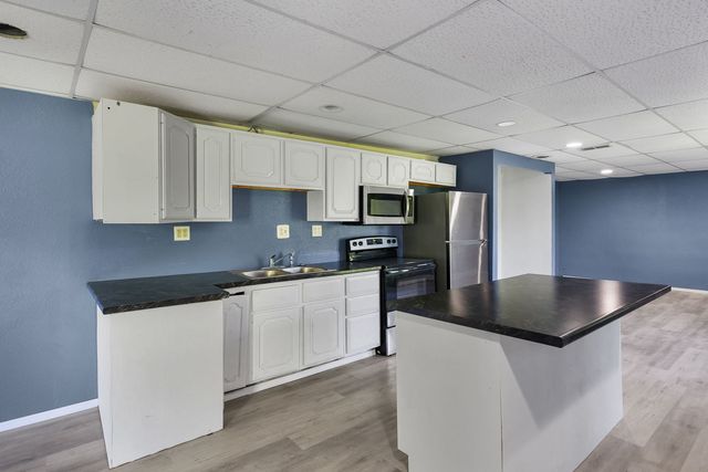 6401 W 95th Avenue Court, Taylor Ridge, IL 61284