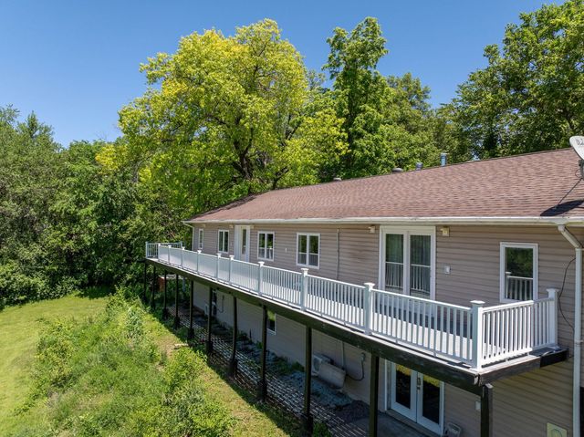 6401 W 95th Avenue Court, Taylor Ridge, IL 61284