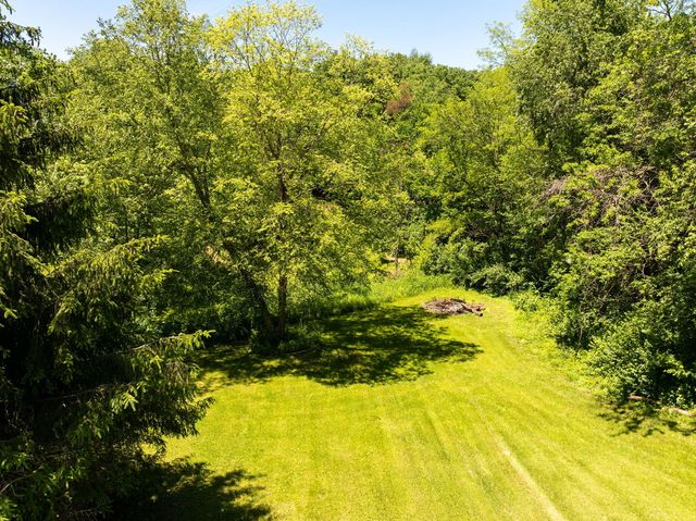 6401 W 95th Avenue Court, Taylor Ridge, IL 61284