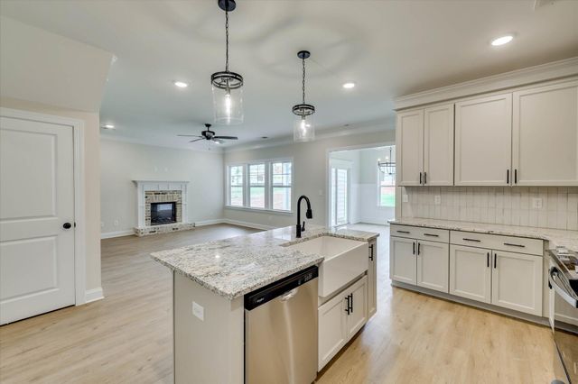 612 GROSBEAK LANE, Evans, GA 30809