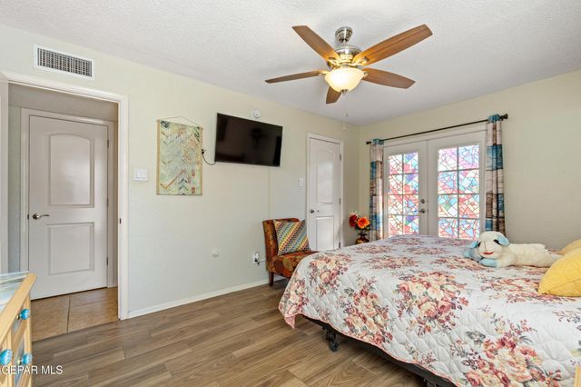 4433 N Stanton Street P358, El Paso, TX 79902