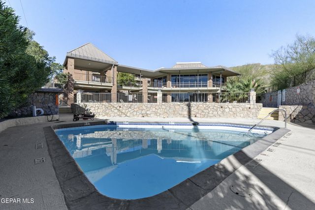 4433 N Stanton Street P358, El Paso, TX 79902