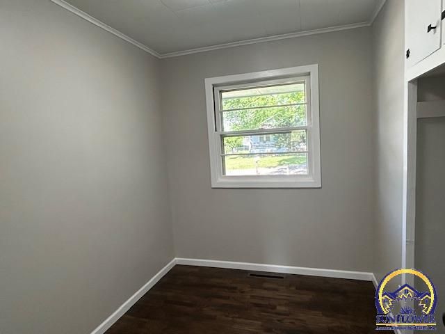 2719 SE Iowa AVE, Topeka, KS 66605