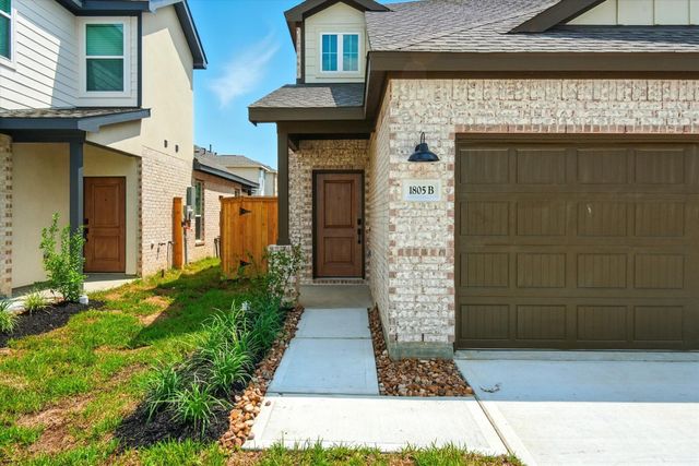 1852 Dry Cherry Drive A, Dayton, TX 77535