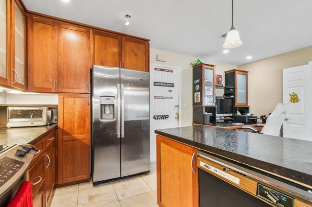 6755 PARKSIDE AVE, San Diego, CA 92139