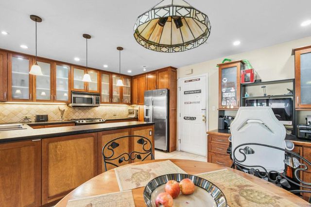 6755 PARKSIDE AVE, San Diego, CA 92139