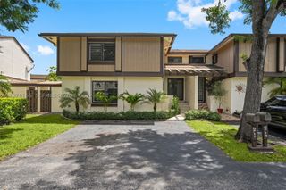 6711 SW 129th Ct, Miami, FL 33183