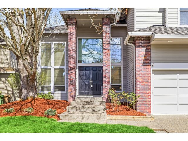 14321 CAMDEN Ln, Lake Oswego, OR 97035