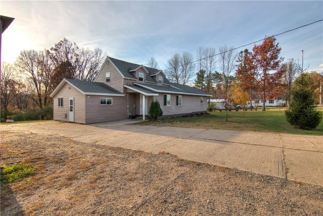 901 Riverside Drive, Cornell, WI 54732