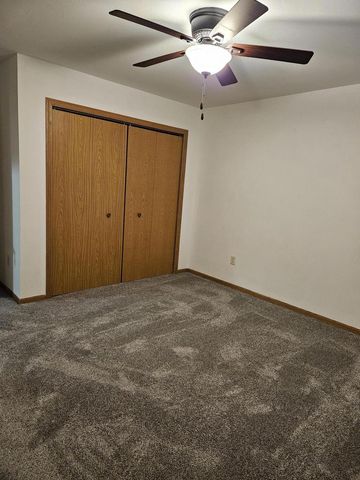 3801 Emerald DRIVE E, Onalaska, WI 54650