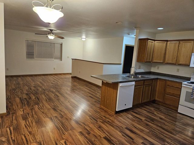 3801 Emerald DRIVE E, Onalaska, WI 54650