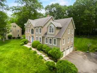 67 Melissa Lane, Prospect, CT 06712