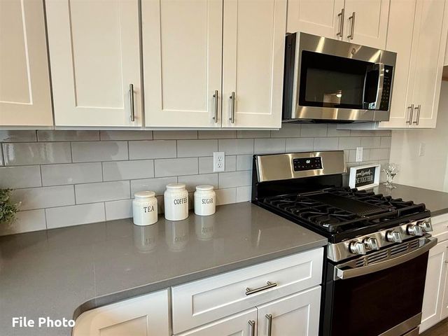 609 S Manifold Ln, Spokane Valley, WA 99016