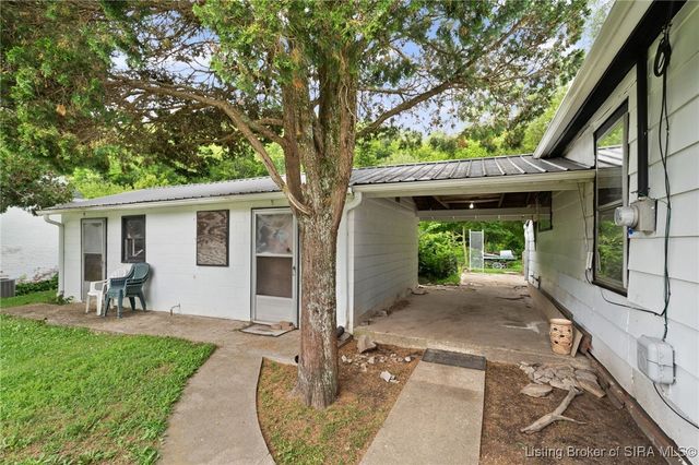 1131 Walnut Street, Madison, IN 47250