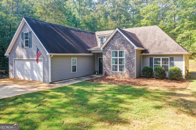 190 Pebble Creek Drive, Covington, GA 30016