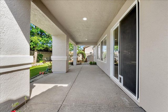 7080 Mule Team Way, Roseville, CA 95747