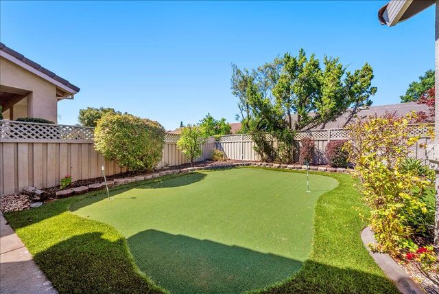 7080 Mule Team Way, Roseville, CA 95747