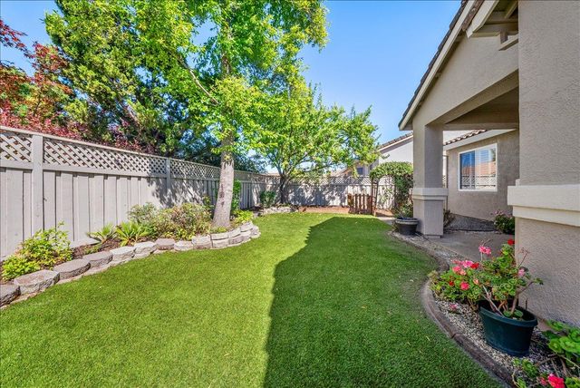 7080 Mule Team Way, Roseville, CA 95747