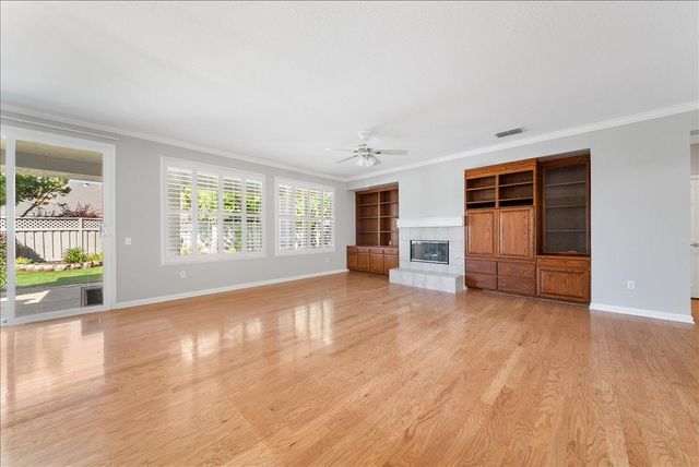 7080 Mule Team Way, Roseville, CA 95747