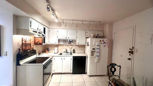 250 174th Street 2012, Sunny Isles Beach, FL 33160