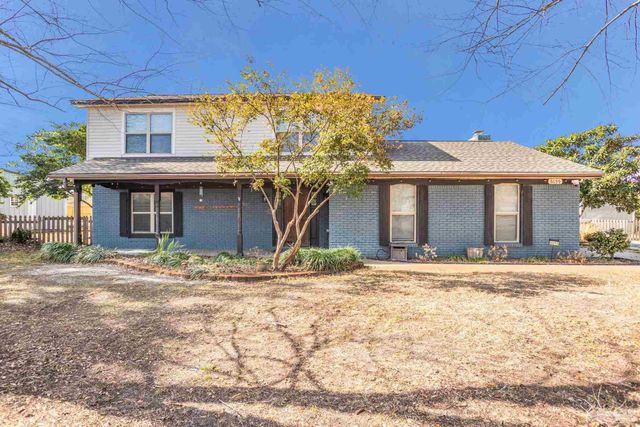 6099 Schofield Dr, Pensacola, FL 32506