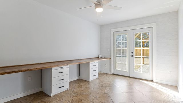 6099 Schofield Dr, Pensacola, FL 32506