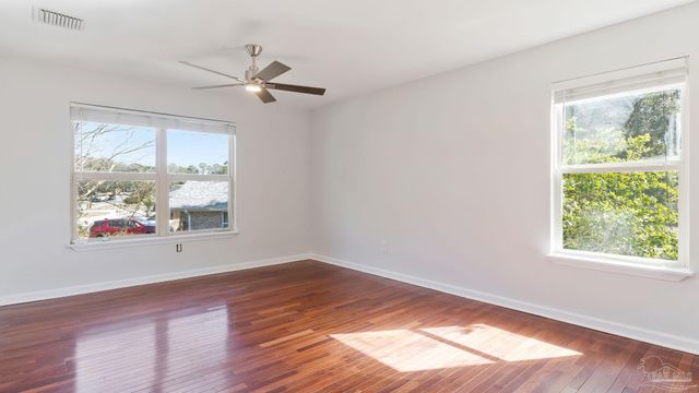 6099 Schofield Dr, Pensacola, FL 32506