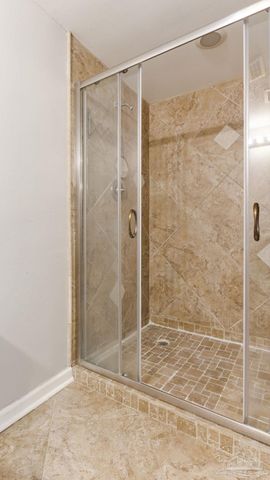 6099 Schofield Dr, Pensacola, FL 32506