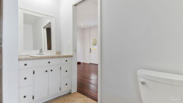 6099 Schofield Dr, Pensacola, FL 32506