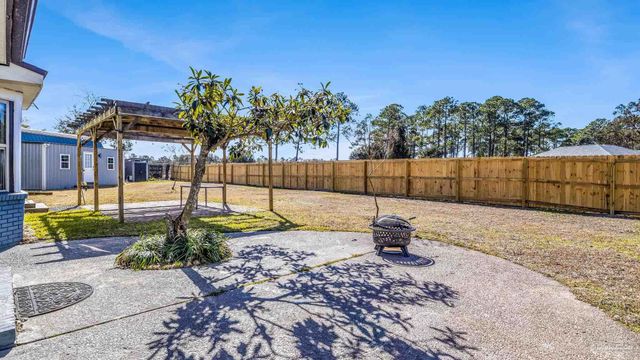 6099 Schofield Dr, Pensacola, FL 32506