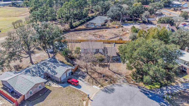 6099 Schofield Dr, Pensacola, FL 32506