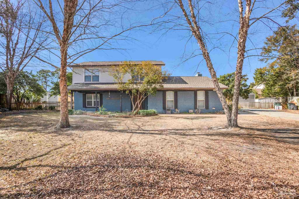 6099 Schofield Dr, Pensacola, FL 32506