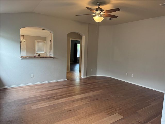 328 Altamont ST, Hutto, TX 78634