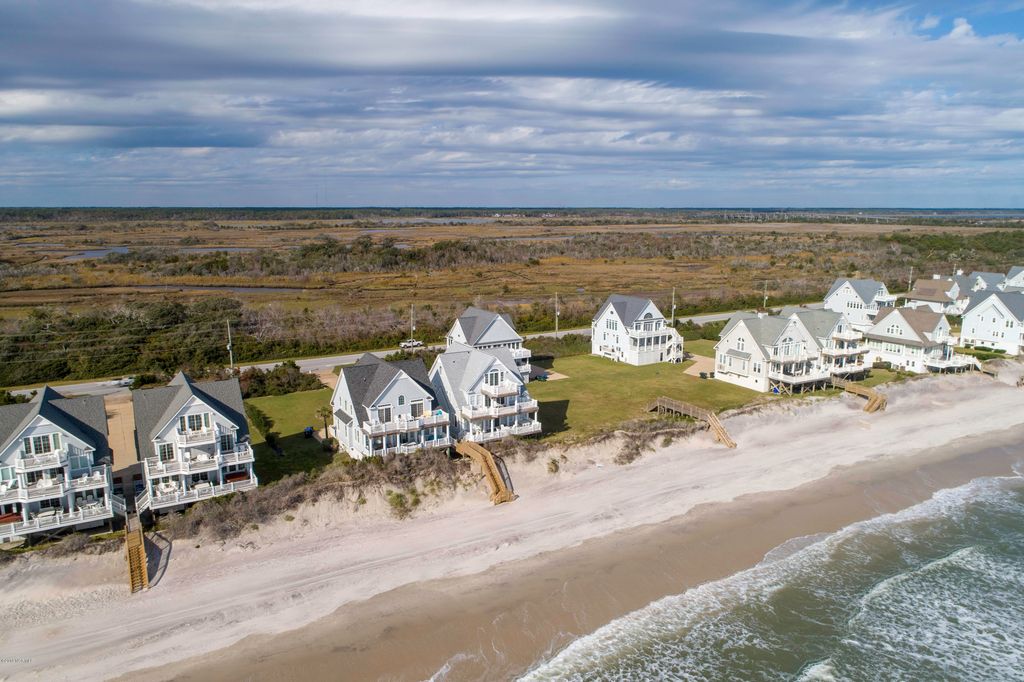4274 Island Drive, N Topsail Beach, NC 28460