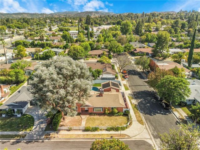 23728 Bessemer Street, Woodland Hills, CA 91367