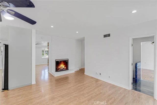 23728 Bessemer Street, Woodland Hills, CA 91367