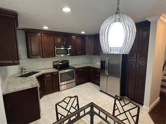 23228 Fountain View D, Boca Raton, FL 33433