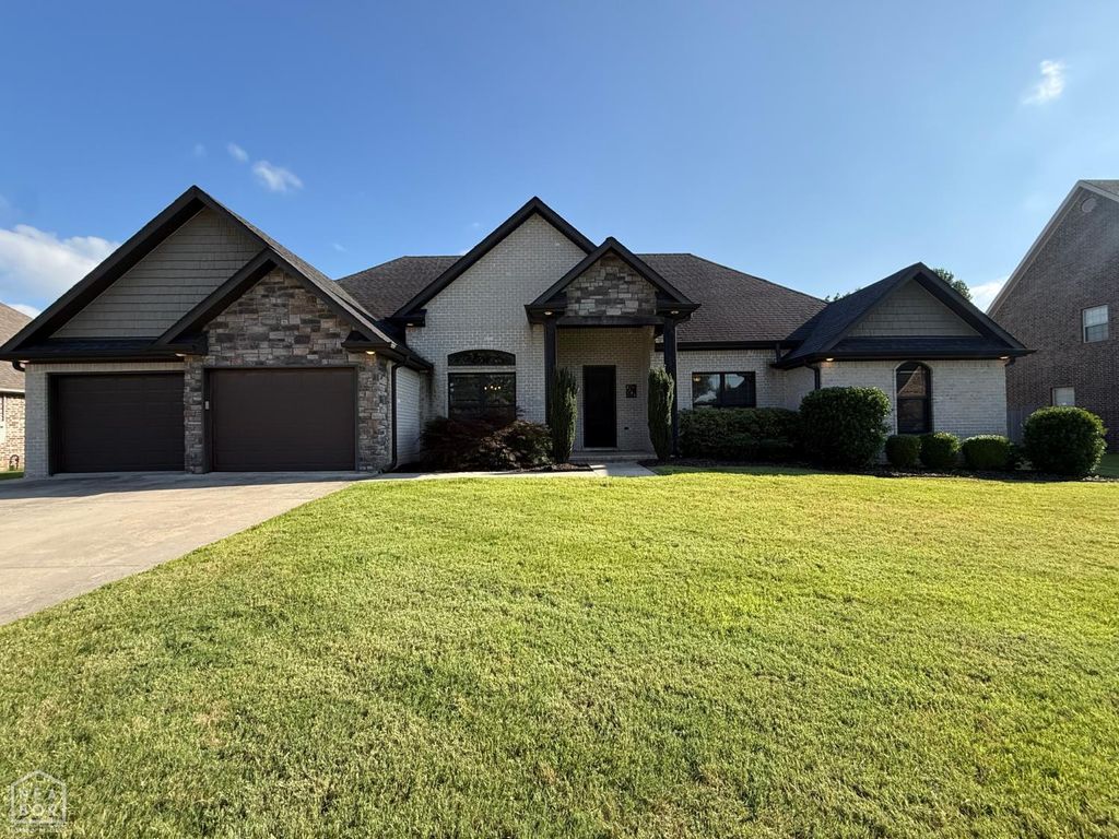 3104 Norman Rockwell, Paragould, AR 72450