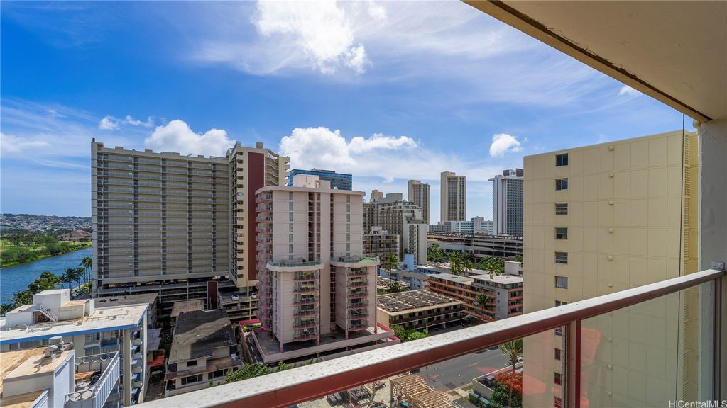 445 Seaside Avenue 1511, Honolulu, HI 96815