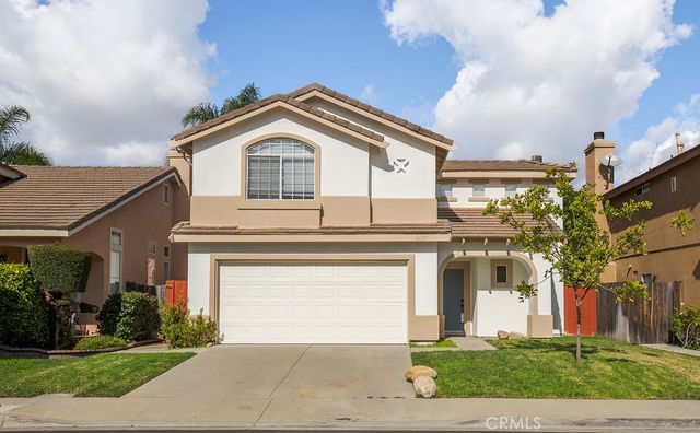2037 Pine Hurst, Hawthorne, CA 90250