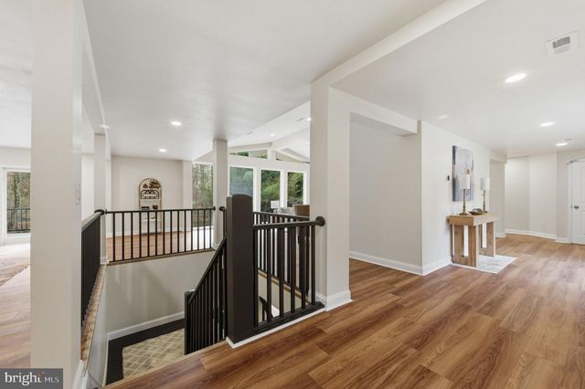 4 METEOR LN, Newark, DE 19711