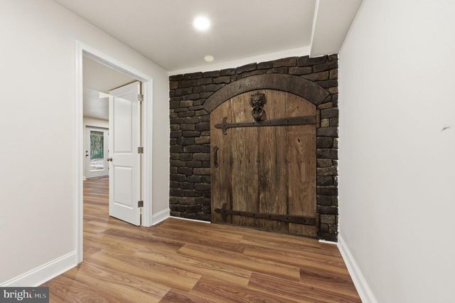 4 METEOR LN, Newark, DE 19711