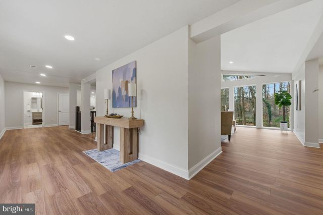 4 METEOR LN, Newark, DE 19711